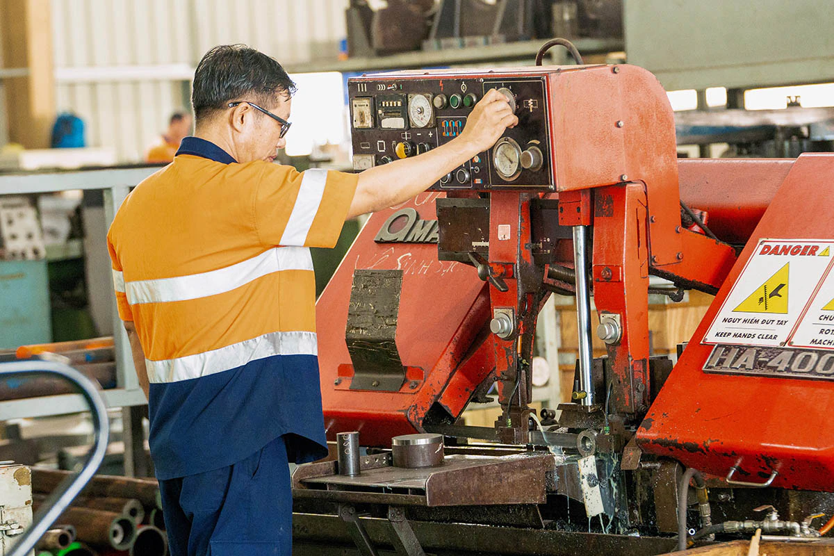 Precision Machining Services for Equipment | VMS